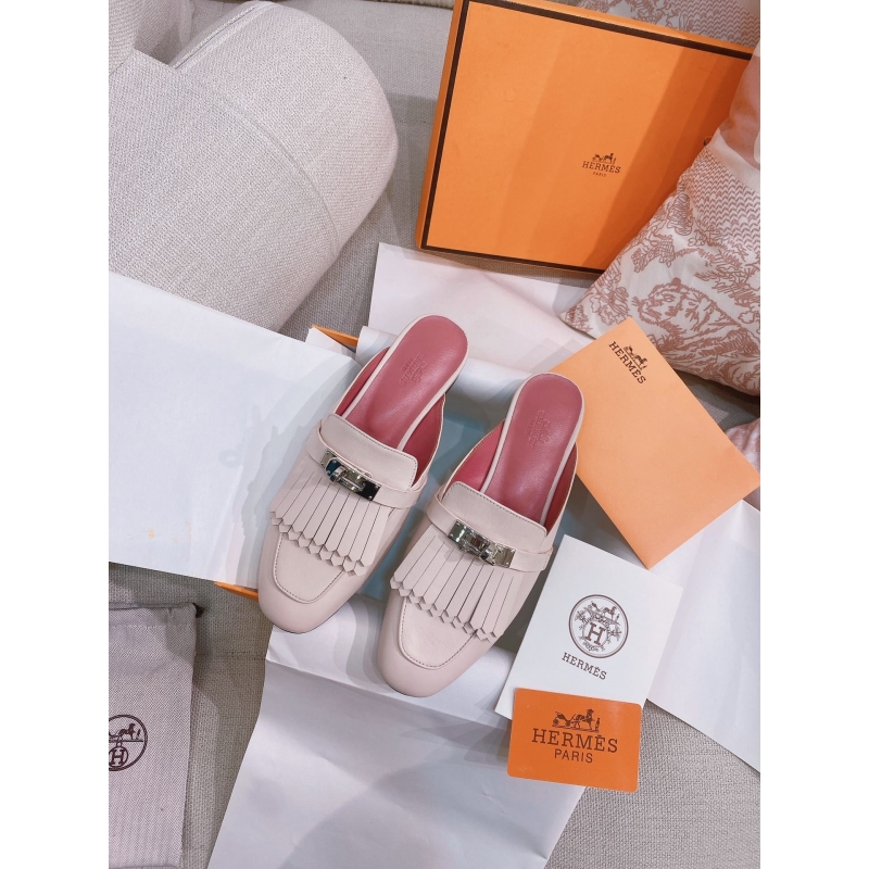 H**mes slippers
